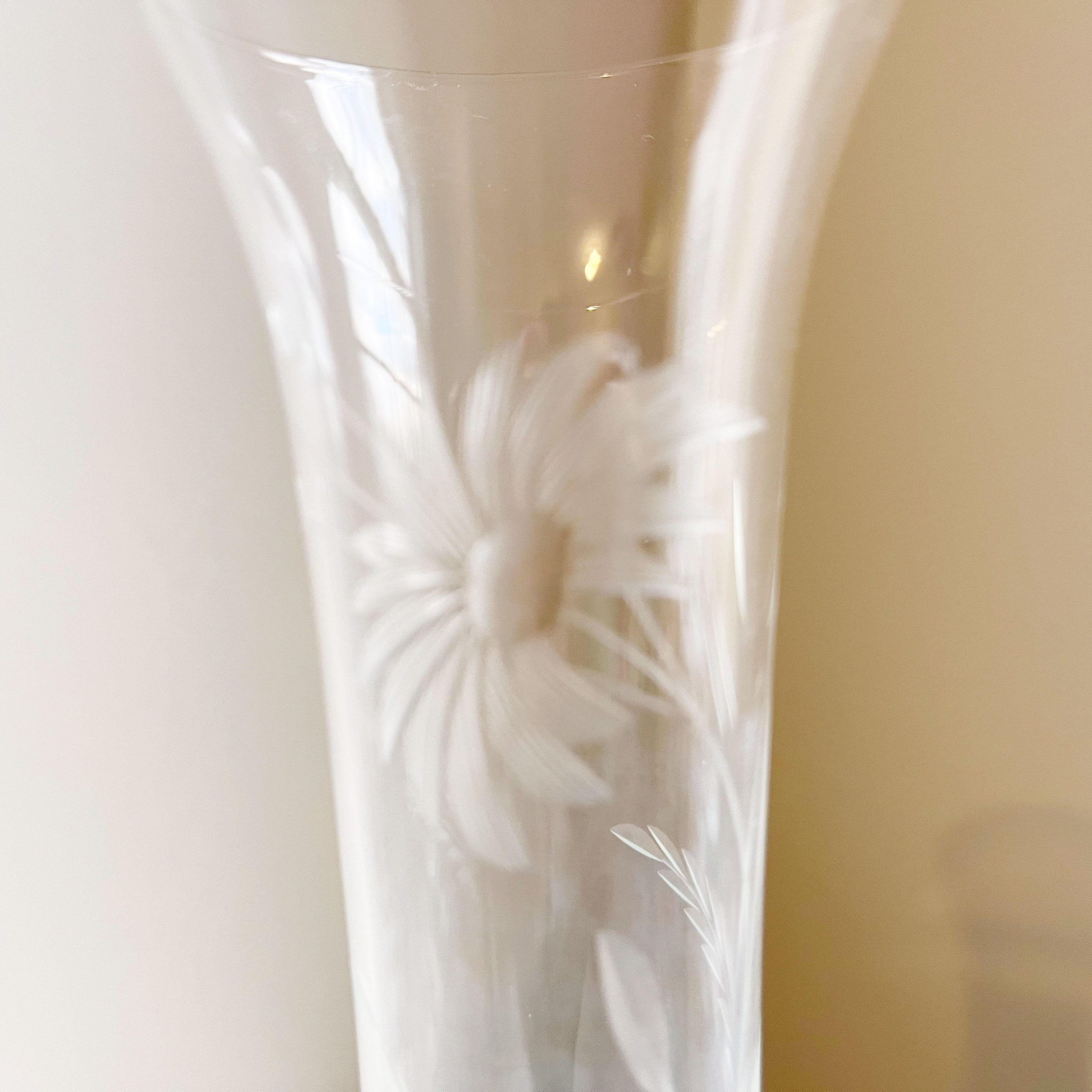 希少なヴィンテージデイジーと小麦のエッチングクリスタルガラスの溝