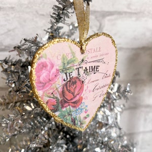 French Je T'aime Valentine Ornaments Pink Roses Country Shabby Elegant Chic Knob Hanger Gift Tag Glittered Heart Gold Paris Antique Postcard image 3