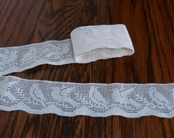 Antique Vintage Figural Birds Filet Lace Cotton Trim 1 yard