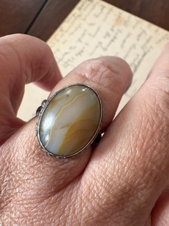 Stunning Antique Agate Ring - image 3