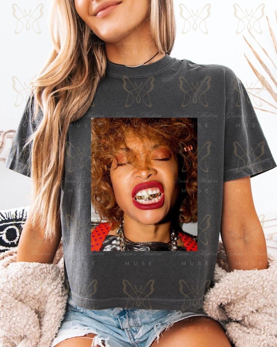 Erykah Badu Concer T-shirt |iconic Grillz Look| Vintage Soul Tee