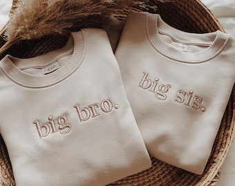 Embroidered Big Sis Big Brother Sweatshirt: Personalized Sibling Gift