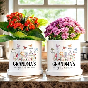 Personalized Grandma’s Garden Flower Pot, Custom Grandkids Names Planter, Birth Flower Pot Gift for Grandma, Mother’s Day Gift