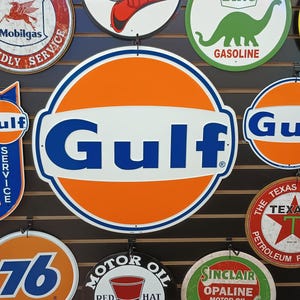 24&quot; New Gulf Gas Tin Sign Gas and Oil Mancave Automotive Wall Decor Diesel Mechanic Gifts Petro Garage Decor for Men Gas Station Decorations