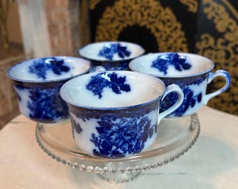 Antieke FLOW BLAUWE Waldorf Pottery Cup New Wharf Pottery Engeland thee koffie bloemen gestempeld