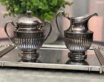 Oneida Silver Plated Creamer and Sugar set Vintage