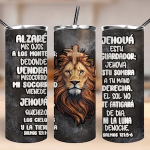Versículo de la Biblia en español 20 oz vaso flaco png, envoltura de vaso de la Biblia de acebo png, león de Judá y vaso cruzado png, descarga de Tumbler Wrap PNG