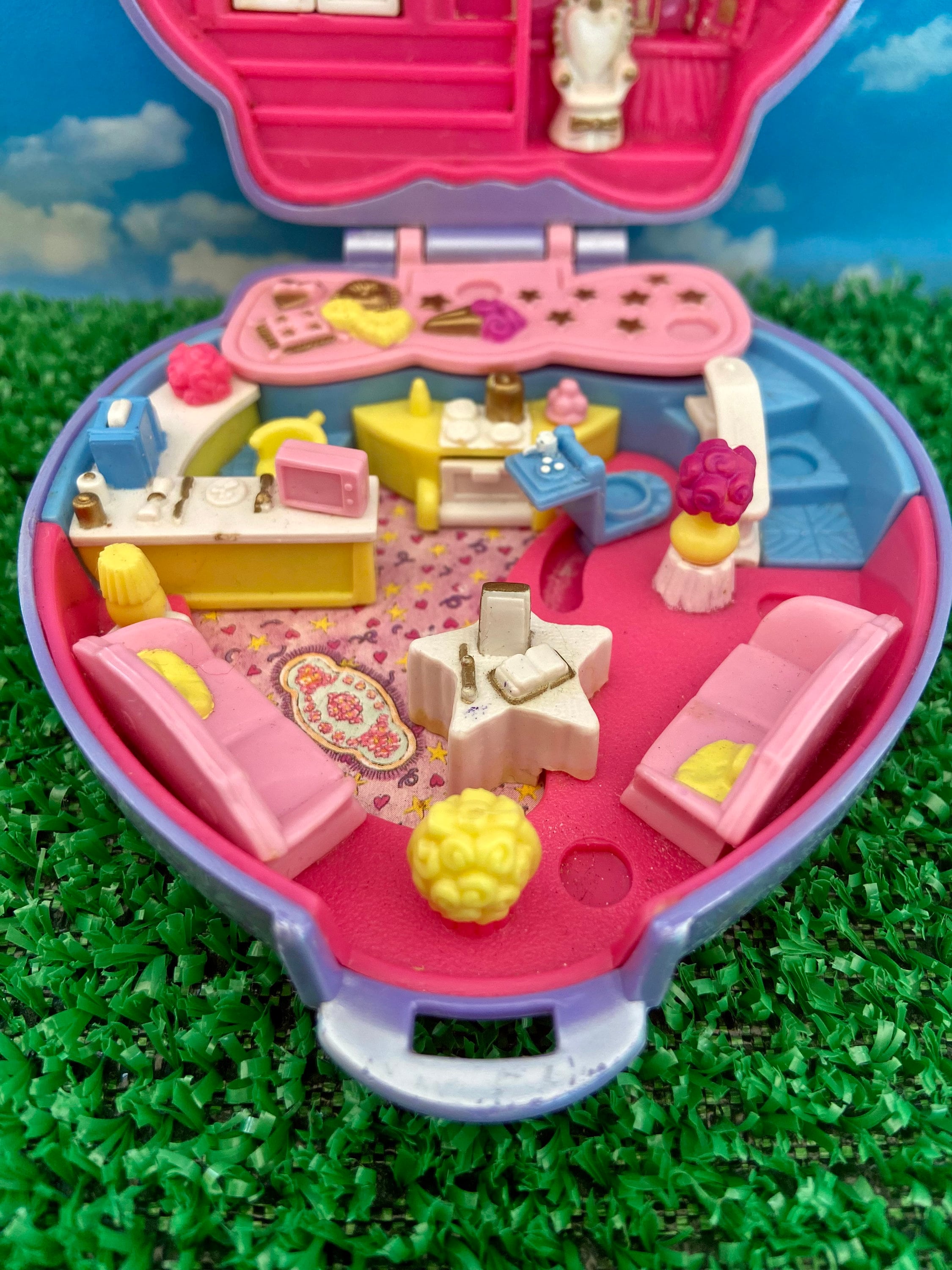 Beautiful Vintage Polly Pocket Super Star Hair Pearly Purple Heart 