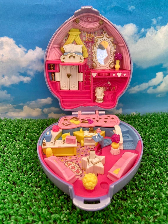 Beautiful Vintage Polly Pocket Super Star Hair Pearly Purple Heart