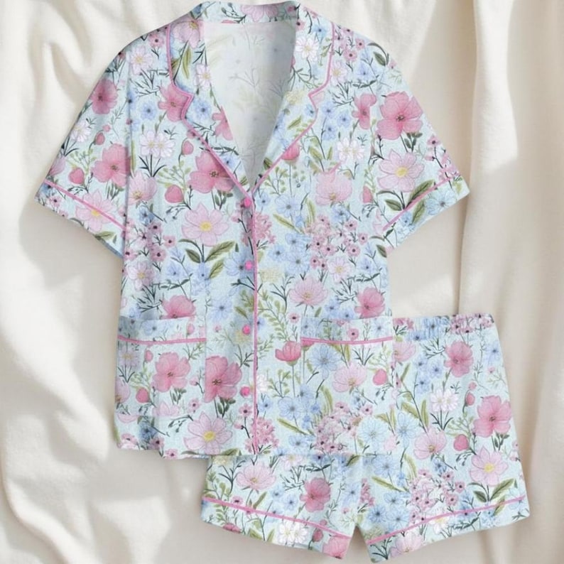Vintage Floral Pajama Set, Soft Pastel Cottagecore Loungewear, Pastel Flower Pajamas, Soft Loungewear Gift for Her