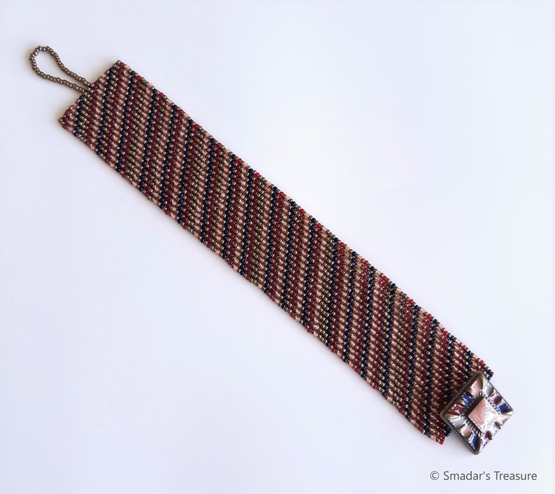 Beaded Bracelet with Colorful Enamel Button Clasp in Peach, Bronze, Ink Blue and Red. Wide Diagonal Multicolor Beadwoven Cuff Bracelet S-498 image 9