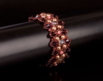 Beaded Bracelet with Swarovski Crystals and Pearls in Dark Reddish Brown, Coral Pink, Dark Copper, Peach. Vintage Style Bracelet. S105