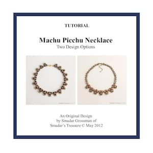 Op de afbeelding: Twee versies van een gouden kralenketting met blauwe en rode kralen. De ketting heet "Machu Picchu Necklace" en is een origineel ontwerp van Smadar Grossman van Smadar's Treasure. Copyright mei 2012.