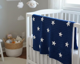 Copertina per neonato blu navy all'uncinetto con stelle, decorazione per cameretta fatta a mano, morbido regalo per neonato