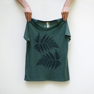 Women's Fern Leaf T-shirt Forest Green, Hand-printed Plant Parent Gift for Her, Eco-friendly Tops, Nature Lover Plant Mom Shirt