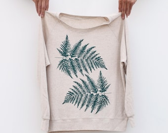 Lightweight Fern Graphic Sweatshirt in Oatmeal, Cozy Women's Fall Fashion, Botanical Screen-print Shirt