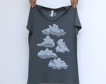 Minimalist Cloud Formations Shirt for Women, Cumulus Clouds Rainy Day T-shirt, Pacific Northwest Seattle Gift for Her