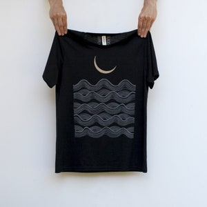 Full Fathoms Nautical T-shirt in BLACK, Ocean Waves and Crescent Moon Screenprint Graphic Tee Shirt image 2