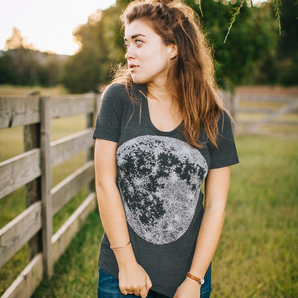 Moon Shirt for Women, Celestial Full Moon T-Shirt, Womens Clothing Gift for Her, Unique Moon Graphic Tee, Galaxy Outer Space Tshirt