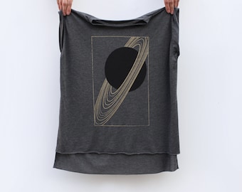 Women's Boho Clothing Gift for Her, Rings of Saturn T-shirt in Black and Gold, Loose Fit Flowy Muscle Tee Shirt, Solar System Astronomy Gift