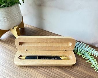 Engraved Hajj Pen with Wooden Case: Personalized Hajji Gift
