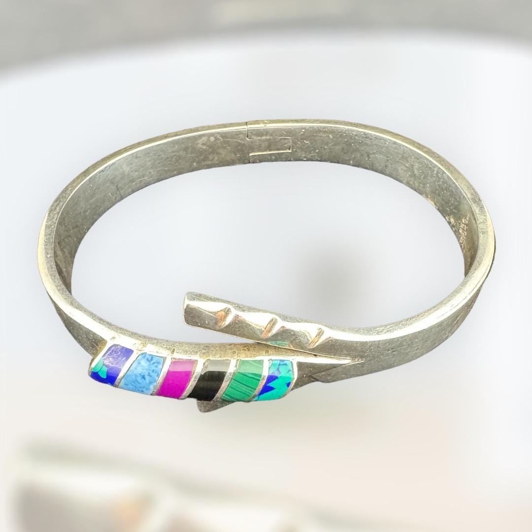 Vintage Mexico Sterling Silver and Azzurite, Spiny, Black Onyx, Malachite Bangle Size 6.75 7 Weighing 37 Grams - Etsy Vintage Mexico Sterling Silver and Azzurite, Spiny, Black Onyx, Malachite Bangle Size 6.75 7 Weighing 37 Grams - Etsy