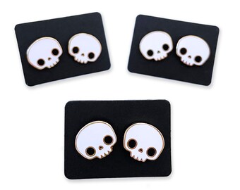 Skull stud earrings