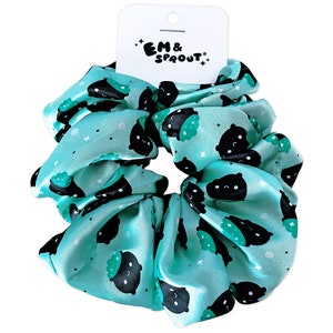 Jumbo Cauldron Scrunchie