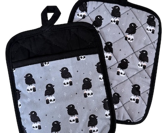 Crow & Skull Pot Holder - Set of Two
