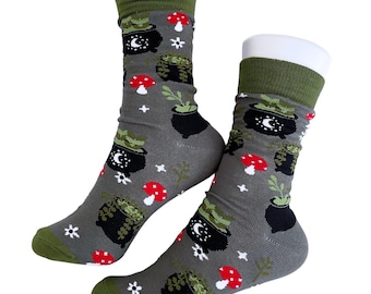 Plant Cauldron Socks