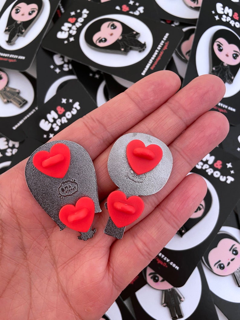 Gomez & Morticia Enamel Pins image 3