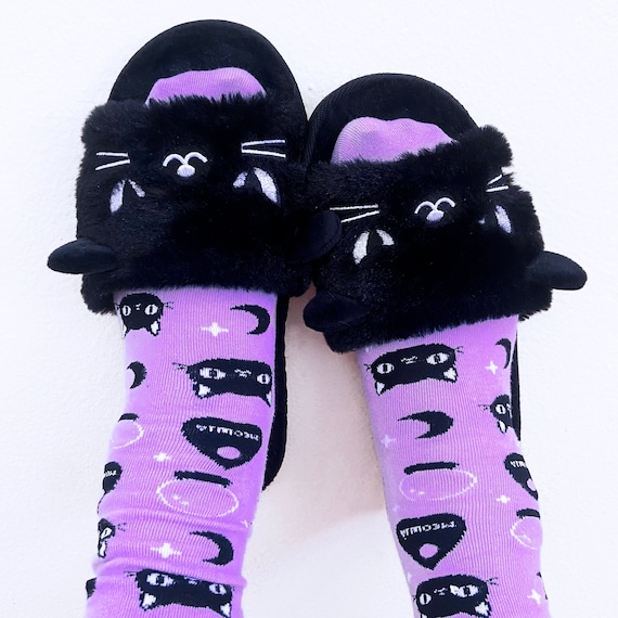 Purple cat online slippers