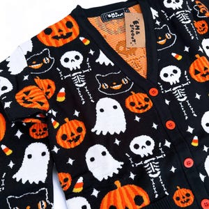 クラシックなハロウィンカーディガンセーター - サイズはSから3Xまで