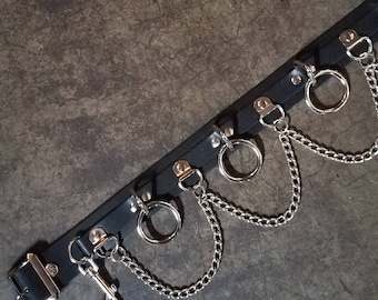 Black Leather 5 Ring Bondage Belt With Chain from Ape Leather