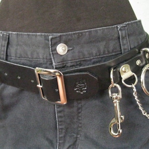 Black Leather 5 Ring Bondage Belt With Chain from Ape Leather image 2