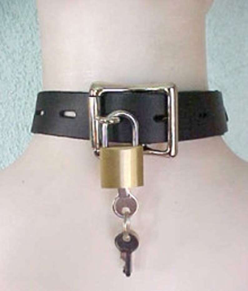Black Leather Collar Choker With 3 Rings and A Locking Buckle Etsy