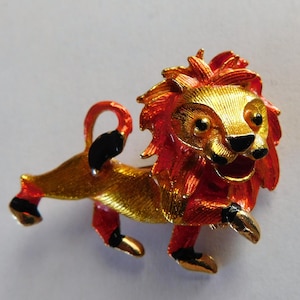 Vintage Lion Pin Enamel Brooch LEO the Lion ROAR Costume Jewelry Animal Jewelry Figural