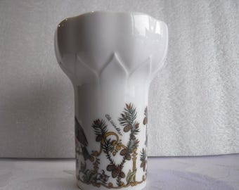 Tulip Vase German Porcelain Birds Ole Winther December Hutschenreuther 1817