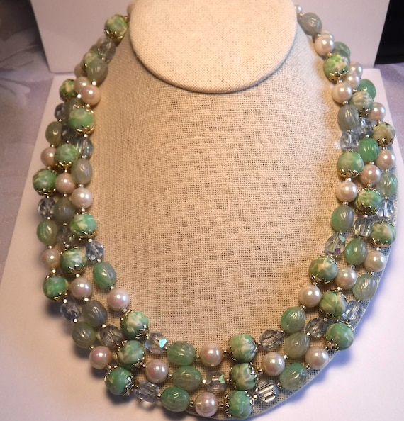 Mid Century Triple Strand Beaded Necklace Mint Gr… - image 1