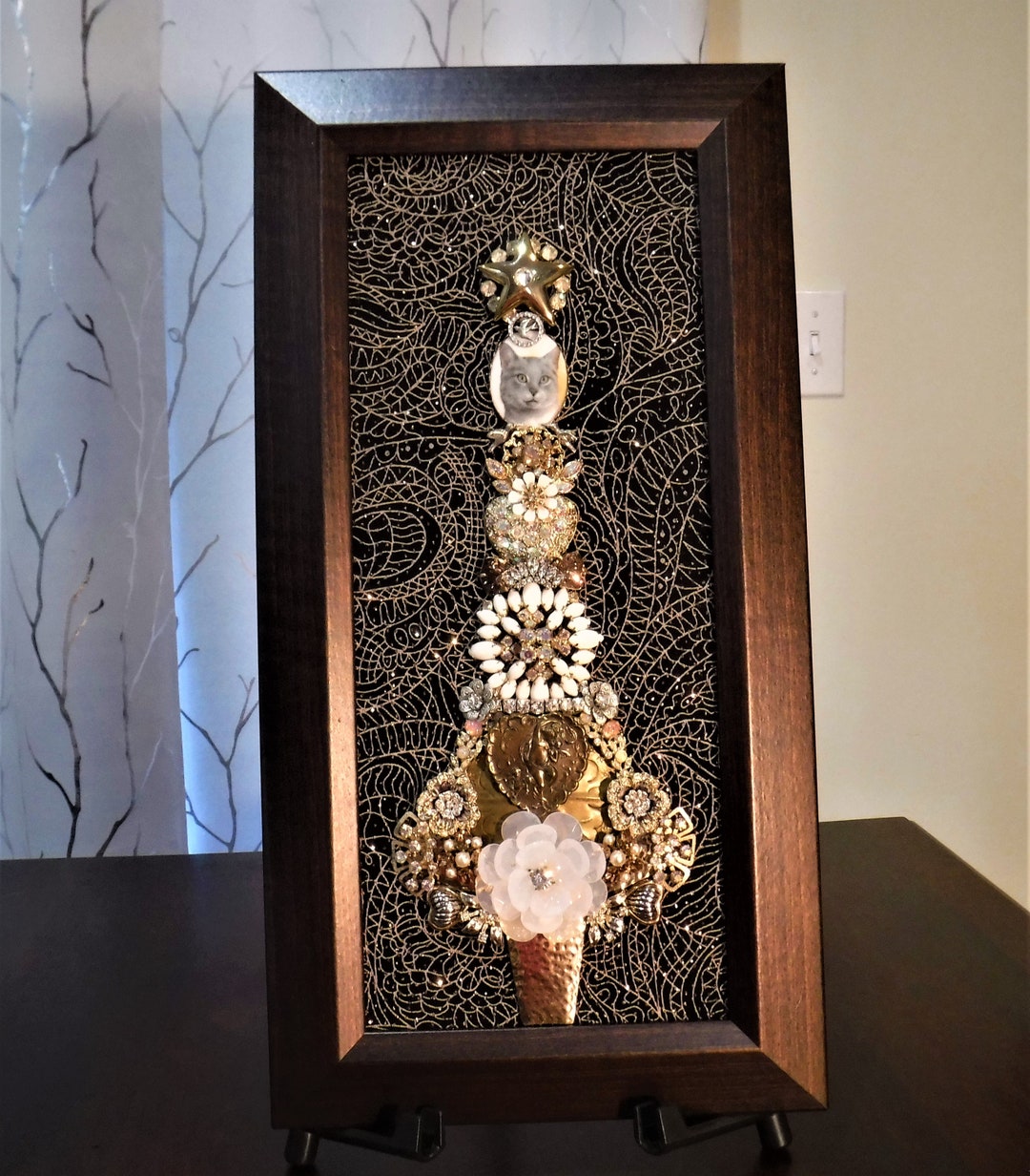 Cat Lady Jewelry Christmas Tree Rich Colors Tiny Hummingbirds