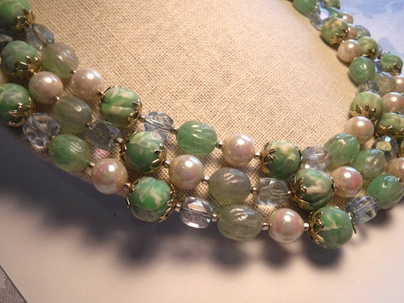 Mid Century Triple Strand Beaded Necklace Mint Gr… - image 6