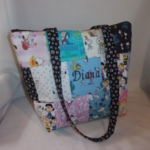 Quilted Boutique Charlie Brown Peanuts gang Snoopy quilted adorabble handbag purse tote bag 4 sizes personalized in a square for all year