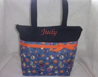 Handmade Trick or Treat Peanuts Gang Snoopy Charlie Brown Lucy Halloween Tote Bag:  10 Pockets personalize or add Happy Halloween