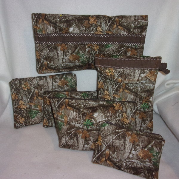 camo realtree edge~pink realtree~true timber accessories changing pad~ wipes~ coin purse~pencil case~make up bags baby shower add name