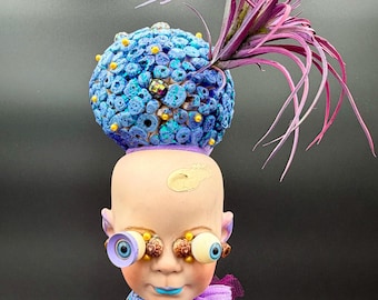 Sculpture d'assemblage de pots de fleurs bleu bonnet