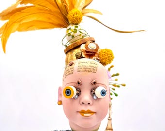 Sculpture d'assemblage de pots de fleurs d'assemblage scolaire Golden Feather