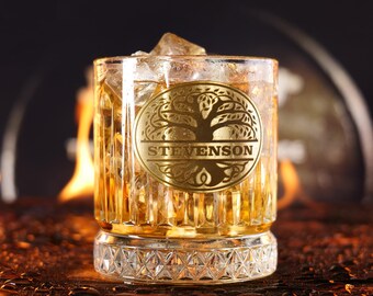 Personalized Whiskey Glass with Metal Plate, Life Tree Bourbon Glass for Men, Glassware for Birthday, Dad Retirement, Groomsmen Father’s Day