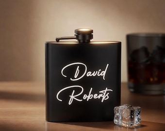 Petaca personalizada para hombre, con nombre grabado, regalo ideal para padrinos de boda, acero inoxidable negro mate de 177 ml (6 oz).