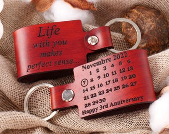 Personalised Calendar Date Keychain, Engraved Natural Leather Keyring, Special Date, Anniversary Gift, Valentine's Keychain, 1st Dating Date