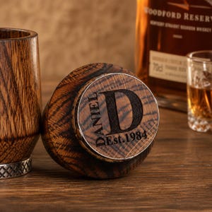 Personalized wooden whiskey glass bottom engraving, charred oak tumbler with custom initials detail